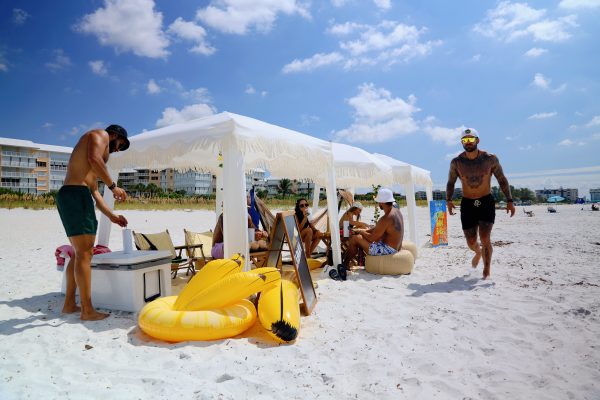 nana-cabana-upham-beach-floats